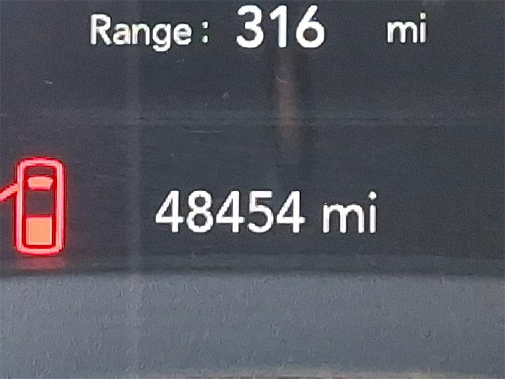 used 2022 Ram 1500 car, priced at $32,000