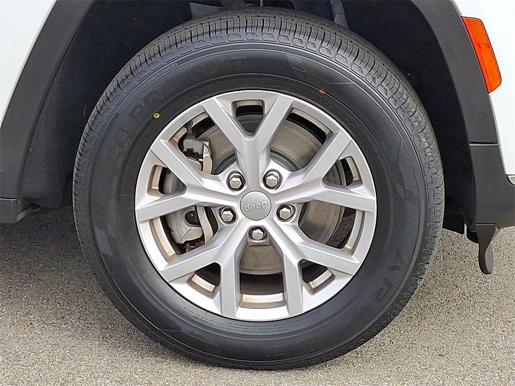 used 2022 Jeep Grand Cherokee L car, priced at $31,176