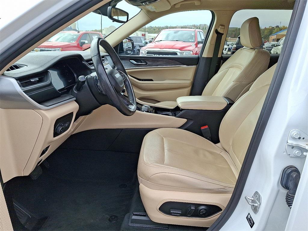 used 2022 Jeep Grand Cherokee L car, priced at $31,176