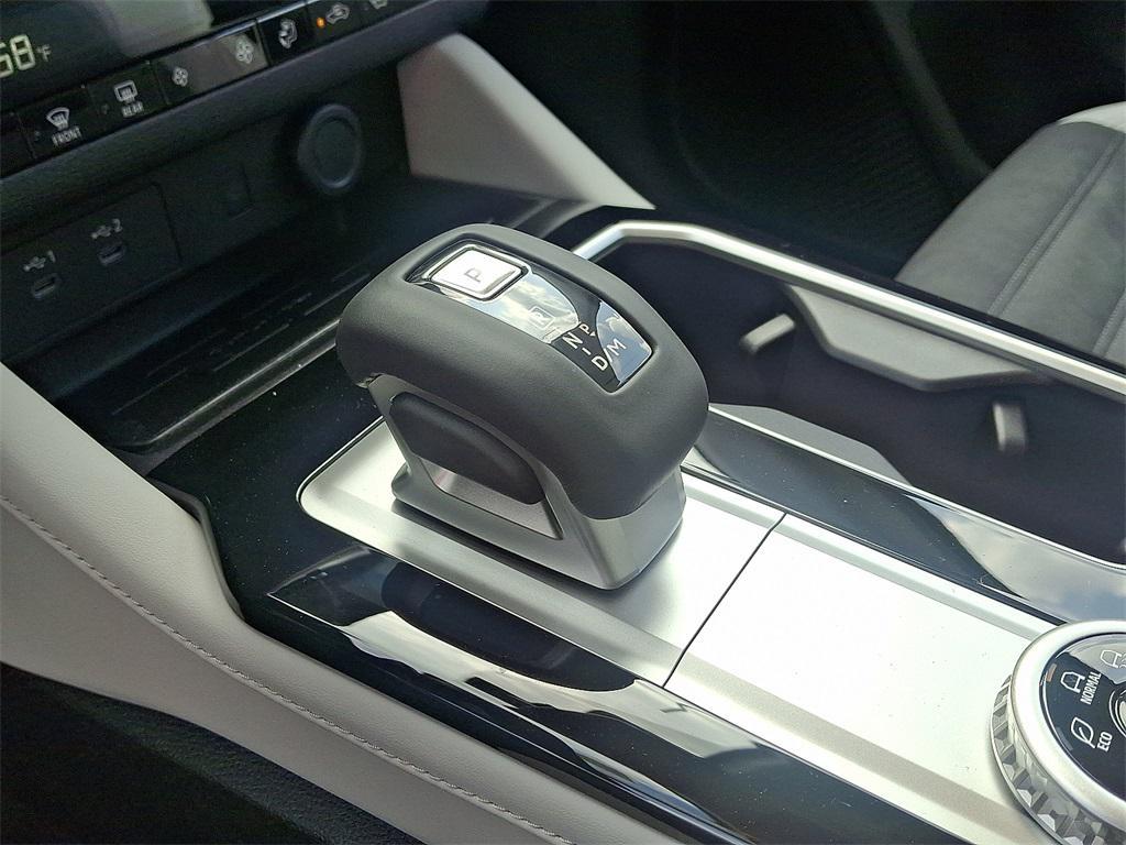 new 2025 Mitsubishi Outlander car, priced at $33,465