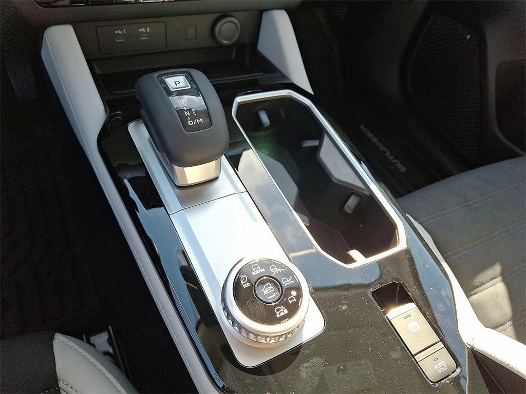 new 2025 Mitsubishi Outlander car, priced at $33,465