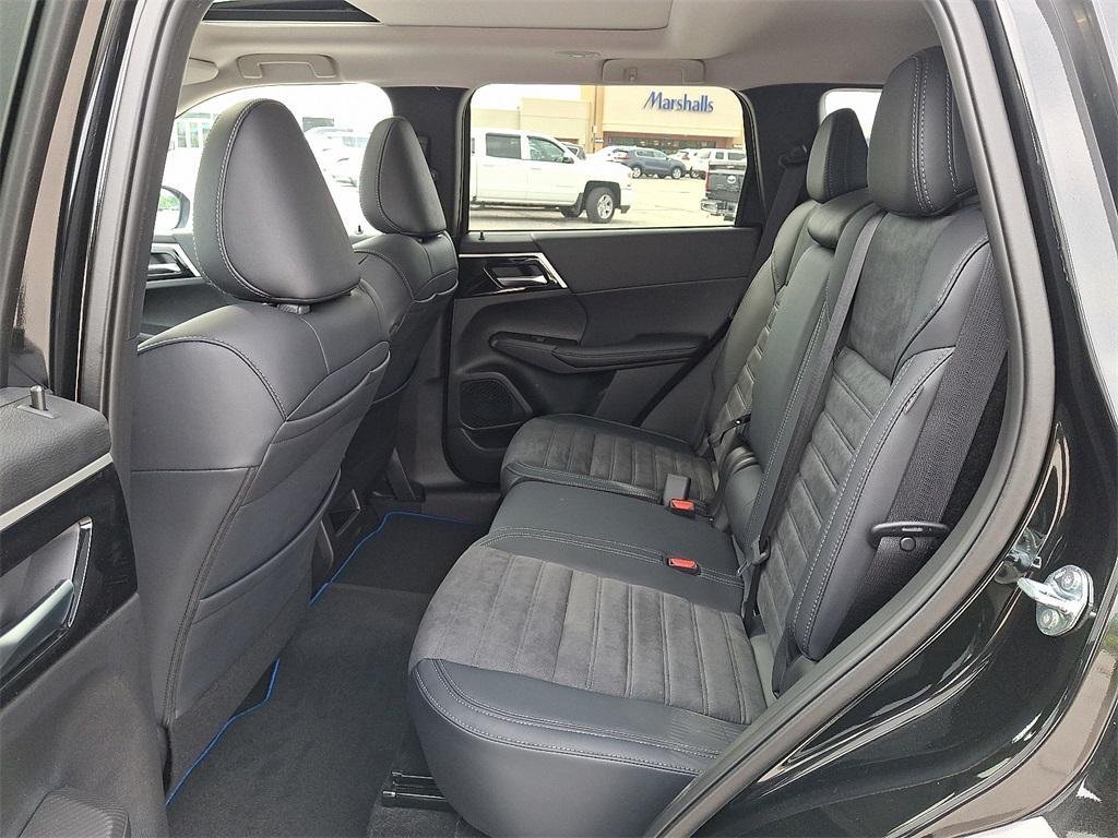 new 2025 Mitsubishi Outlander PHEV car, priced at $41,715