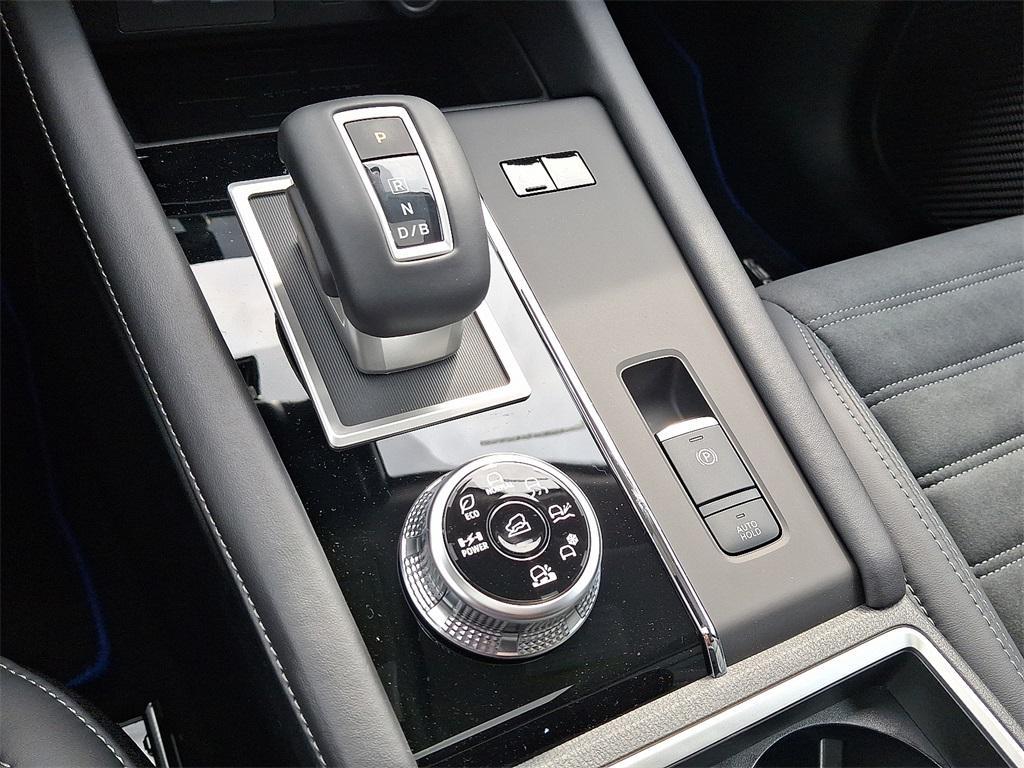 new 2025 Mitsubishi Outlander PHEV car, priced at $41,715