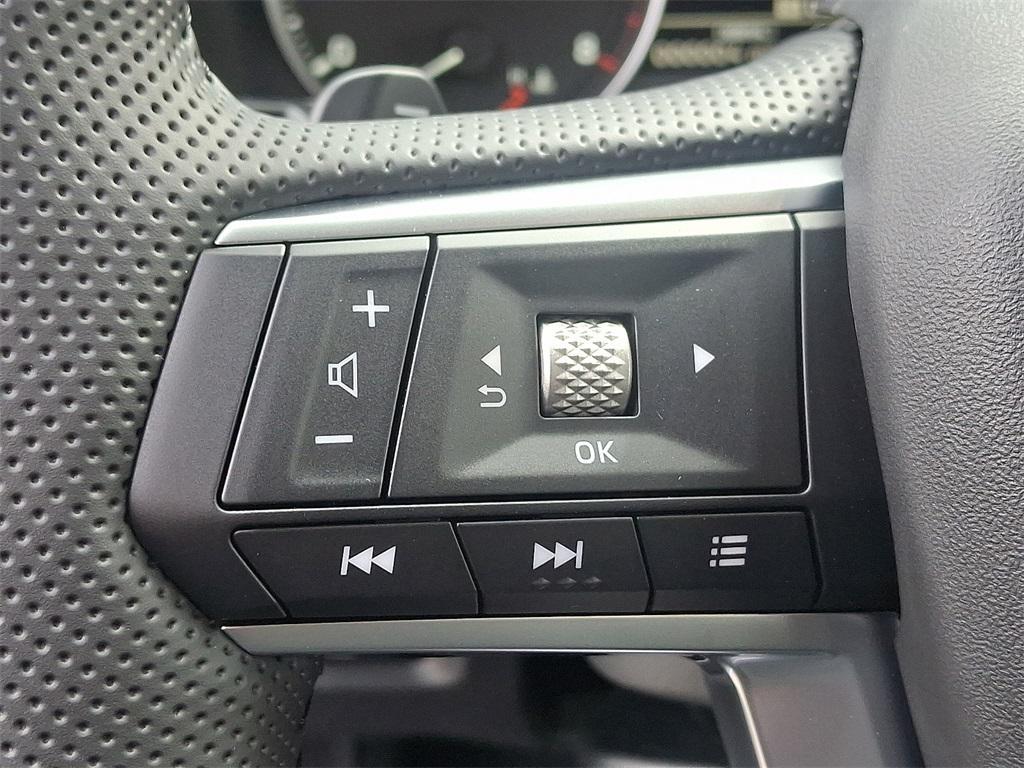 new 2025 Mitsubishi Outlander car, priced at $33,645