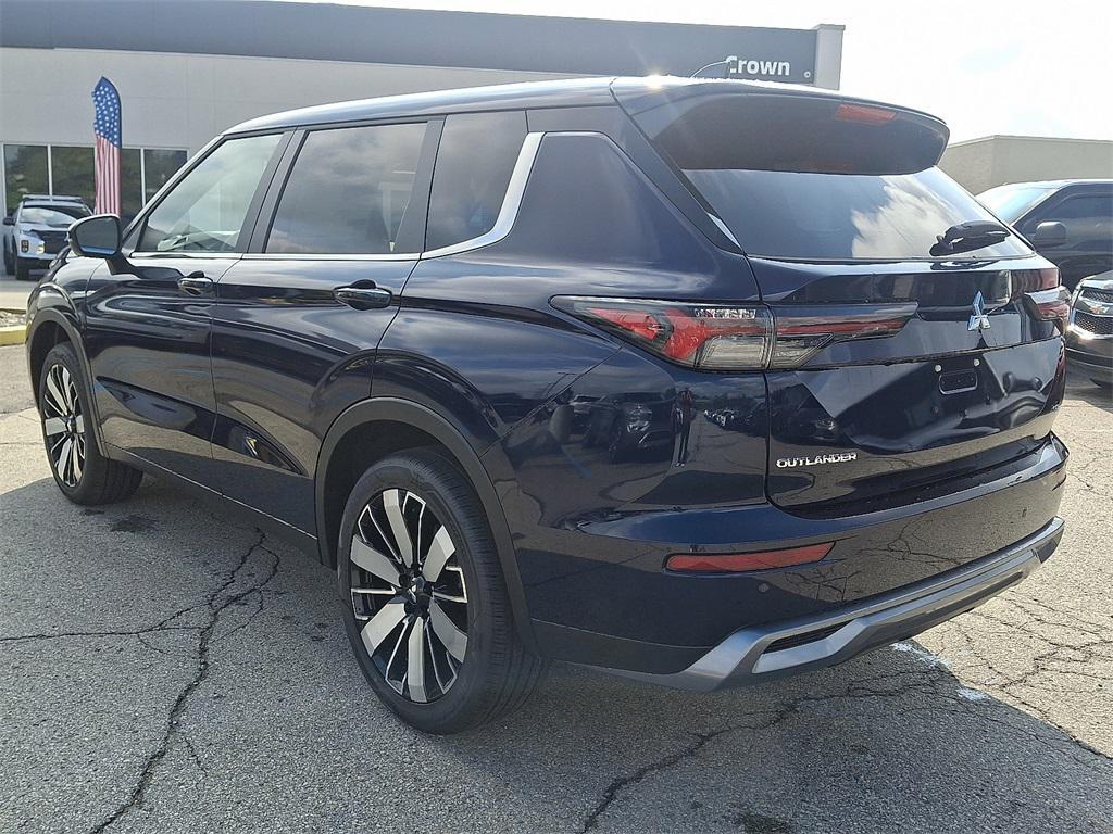 new 2025 Mitsubishi Outlander car, priced at $32,960