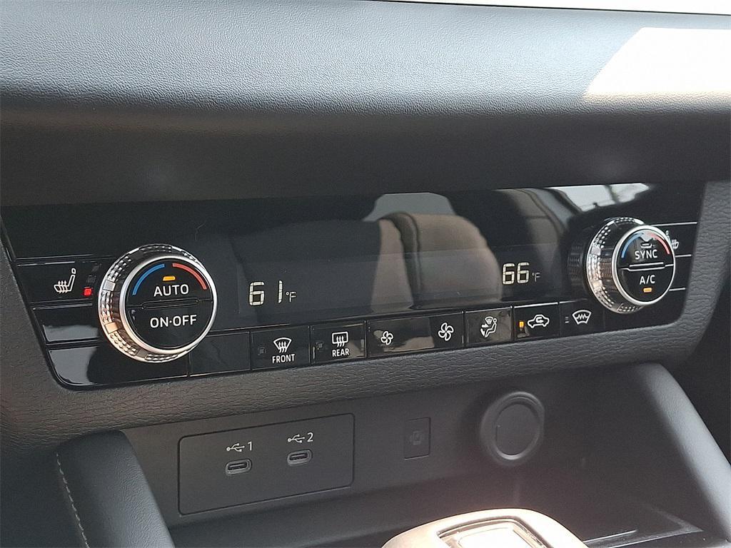 new 2025 Mitsubishi Outlander car, priced at $37,855