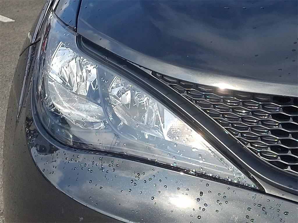 used 2022 Chrysler Voyager car, priced at $21,000