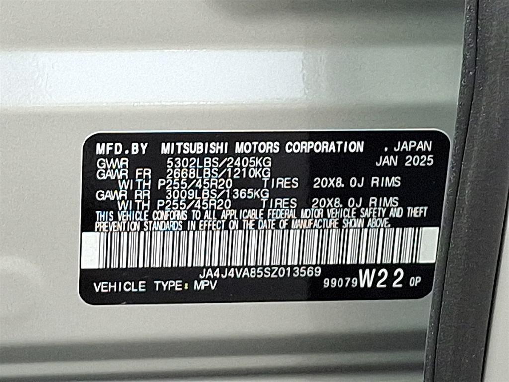 new 2025 Mitsubishi Outlander car, priced at $34,765