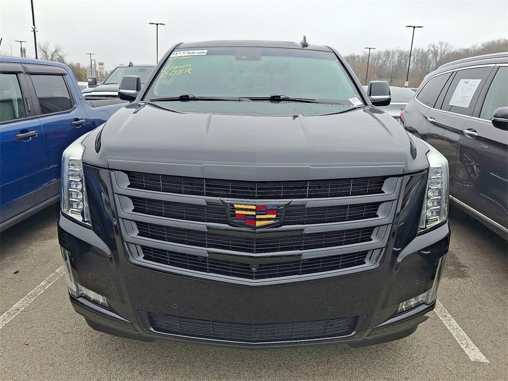 used 2020 Cadillac Escalade car, priced at $39,995