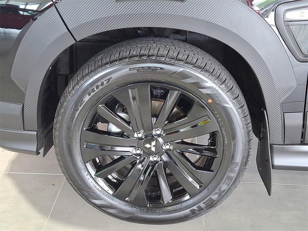 new 2025 Mitsubishi Outlander Sport car, priced at $29,515