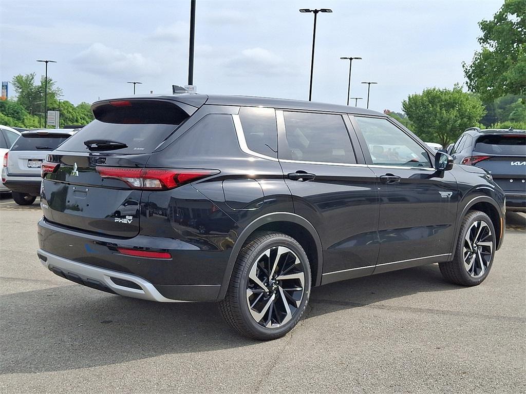 new 2025 Mitsubishi Outlander PHEV car, priced at $37,560