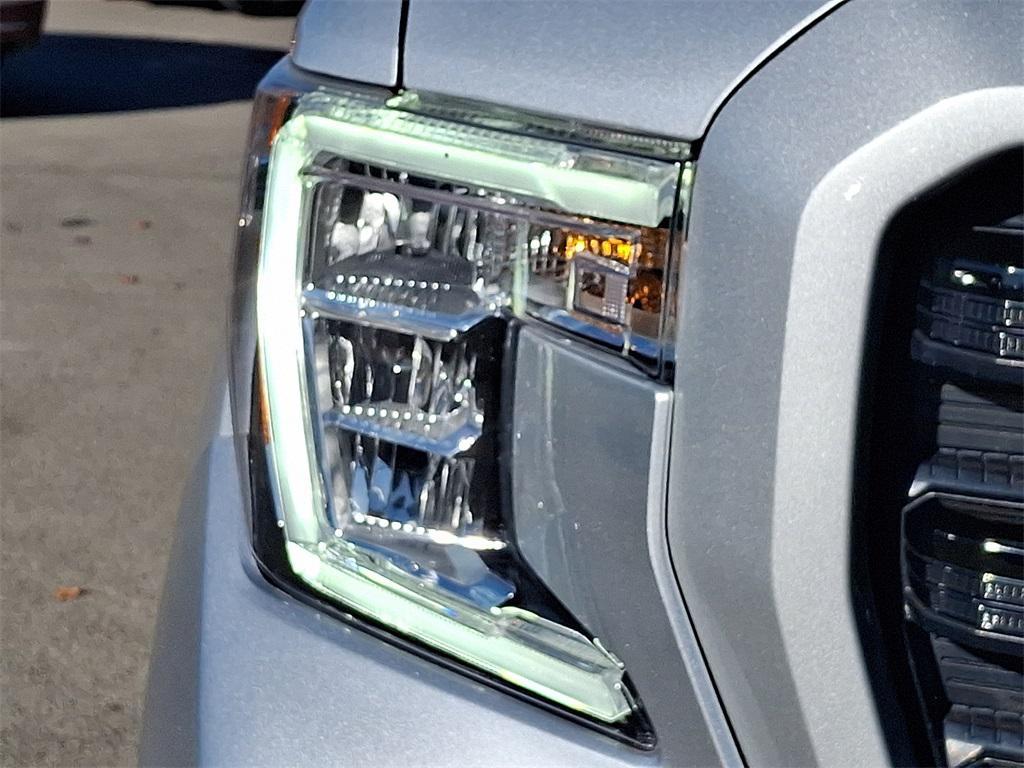 used 2021 GMC Sierra 1500 car, priced at $33,802