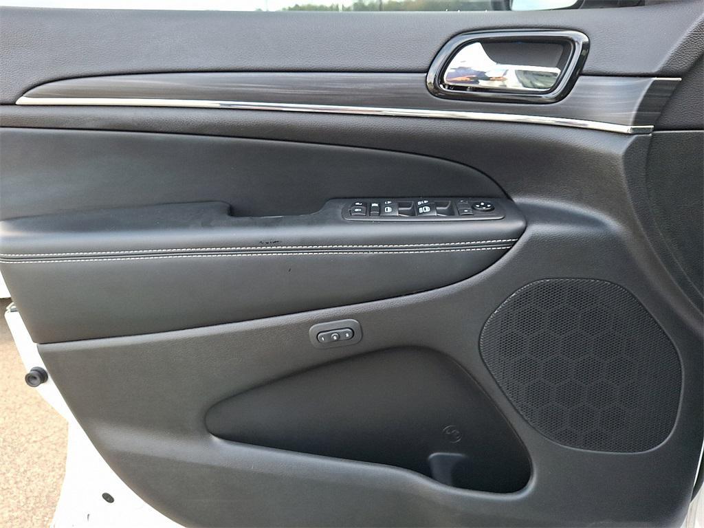 used 2021 Jeep Grand Cherokee car, priced at $25,494