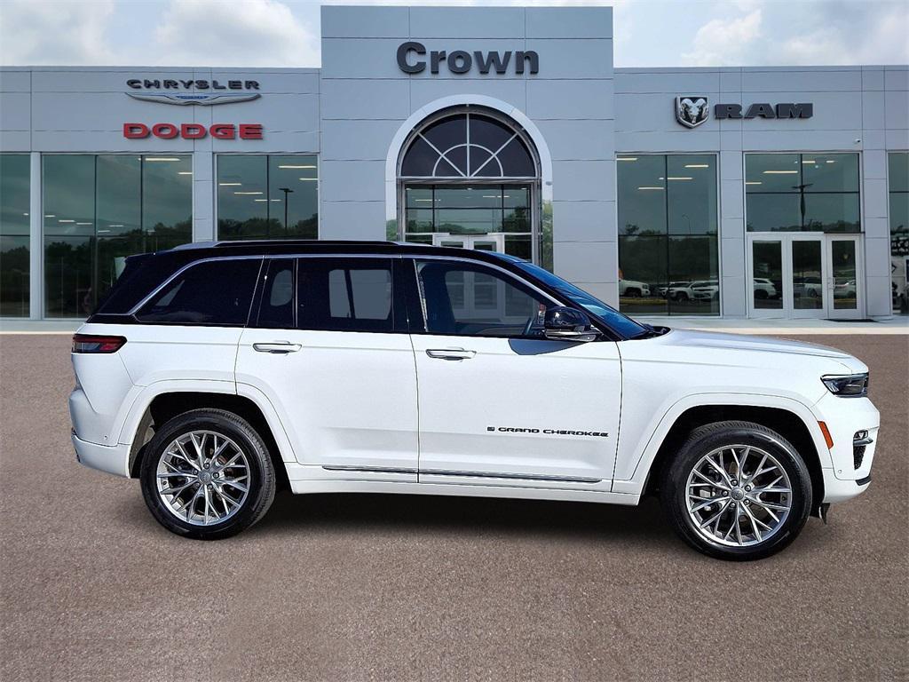 used 2024 Jeep Grand Cherokee car, priced at $47,349