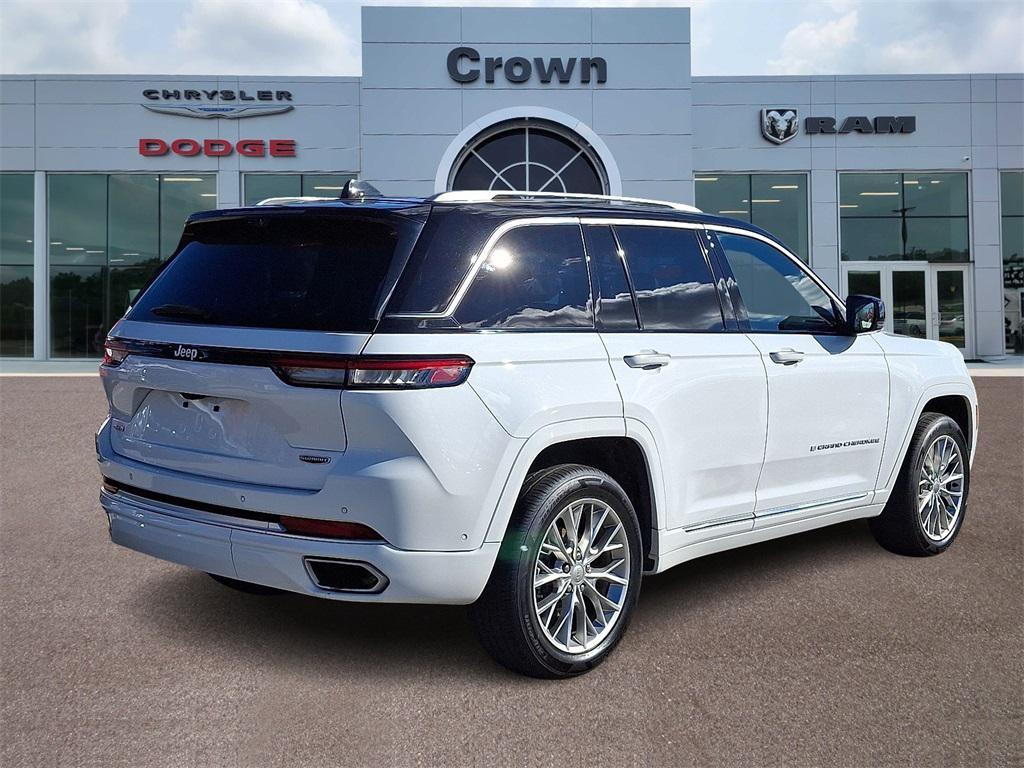 used 2024 Jeep Grand Cherokee car, priced at $47,349