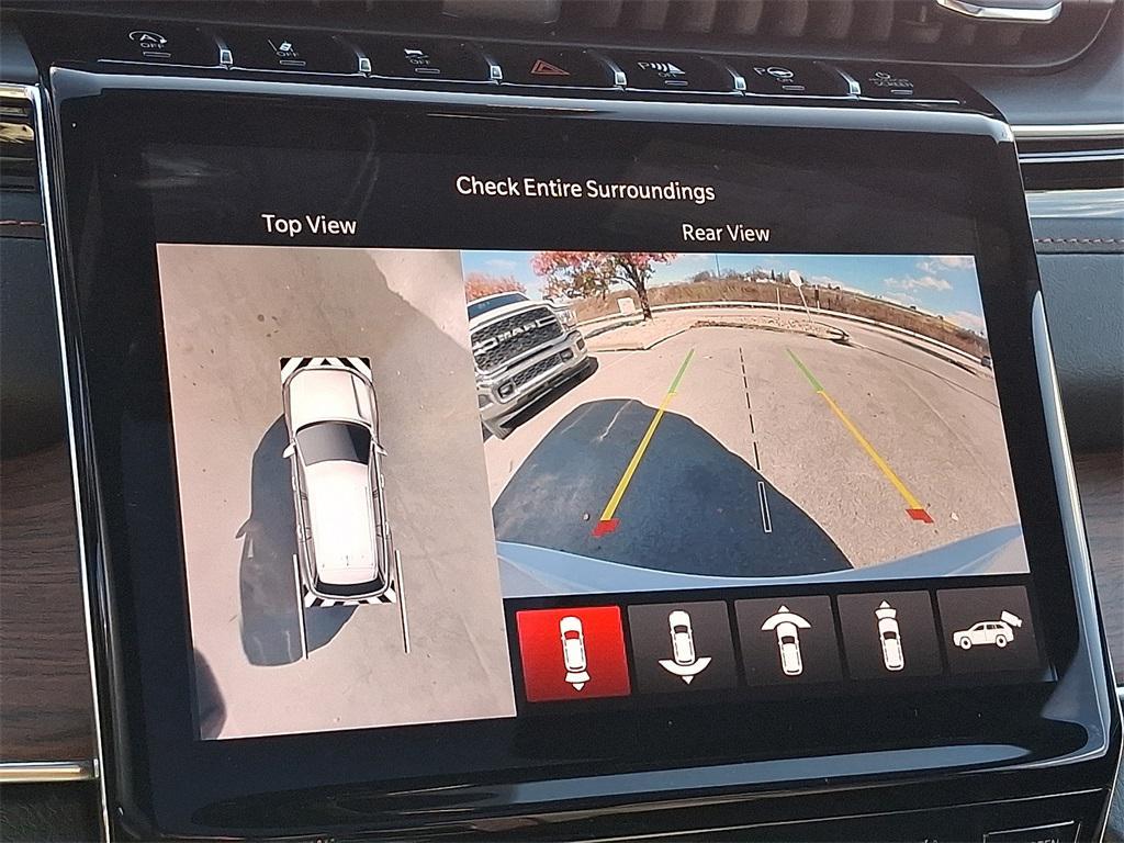 used 2024 Jeep Grand Cherokee car, priced at $47,349