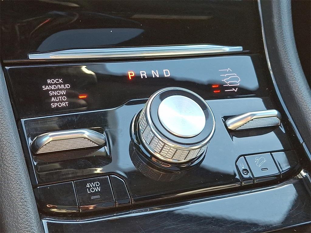 used 2024 Jeep Grand Cherokee car, priced at $47,349