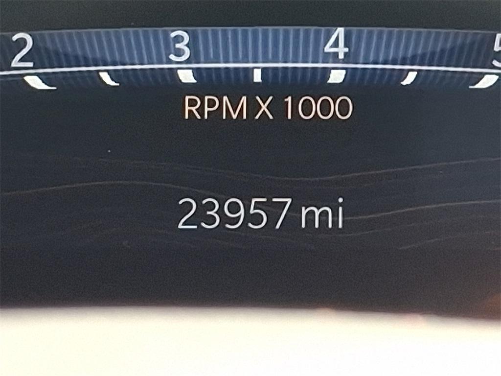 used 2024 Jeep Grand Cherokee car, priced at $47,349