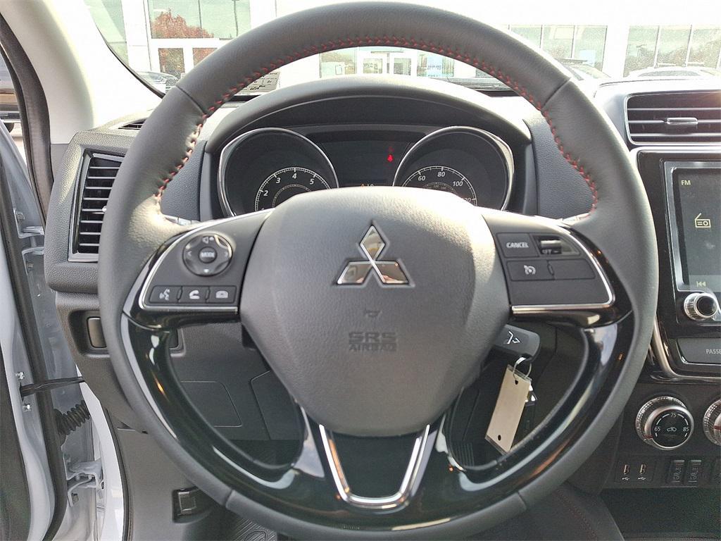 new 2025 Mitsubishi Outlander Sport car, priced at $28,900