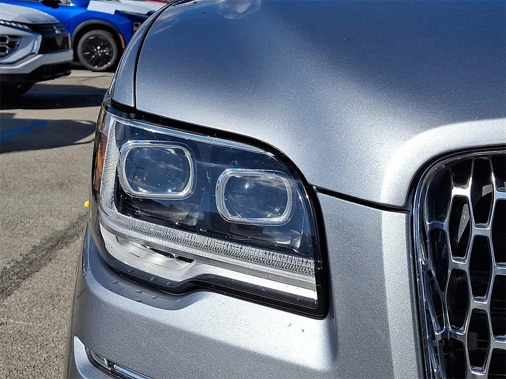 used 2022 Lincoln Navigator car, priced at $51,990
