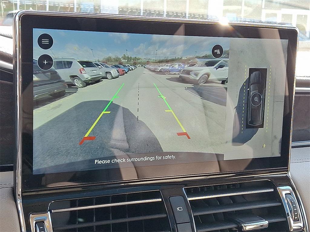 used 2022 Lincoln Navigator car, priced at $51,990