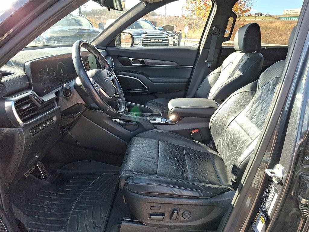 used 2023 Kia Telluride car, priced at $37,773