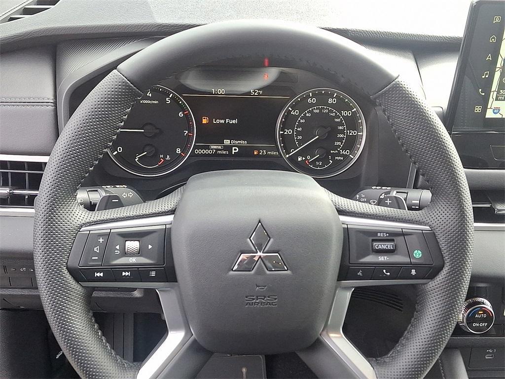 new 2025 Mitsubishi Outlander car, priced at $32,965