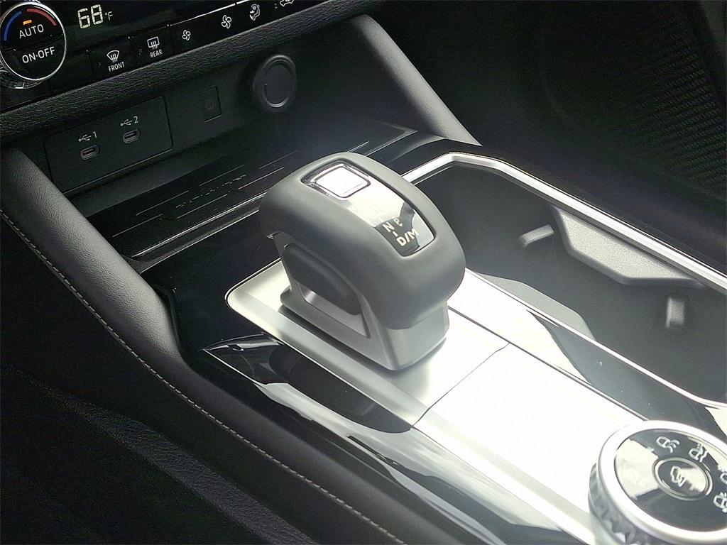 new 2025 Mitsubishi Outlander car, priced at $32,965