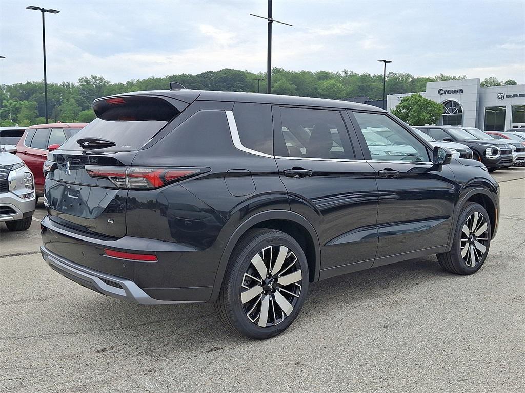 new 2025 Mitsubishi Outlander car, priced at $35,360