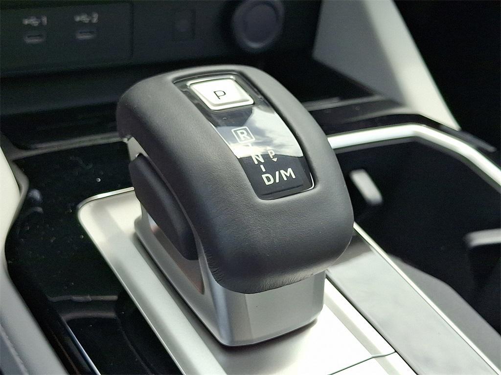 new 2025 Mitsubishi Outlander car, priced at $35,735