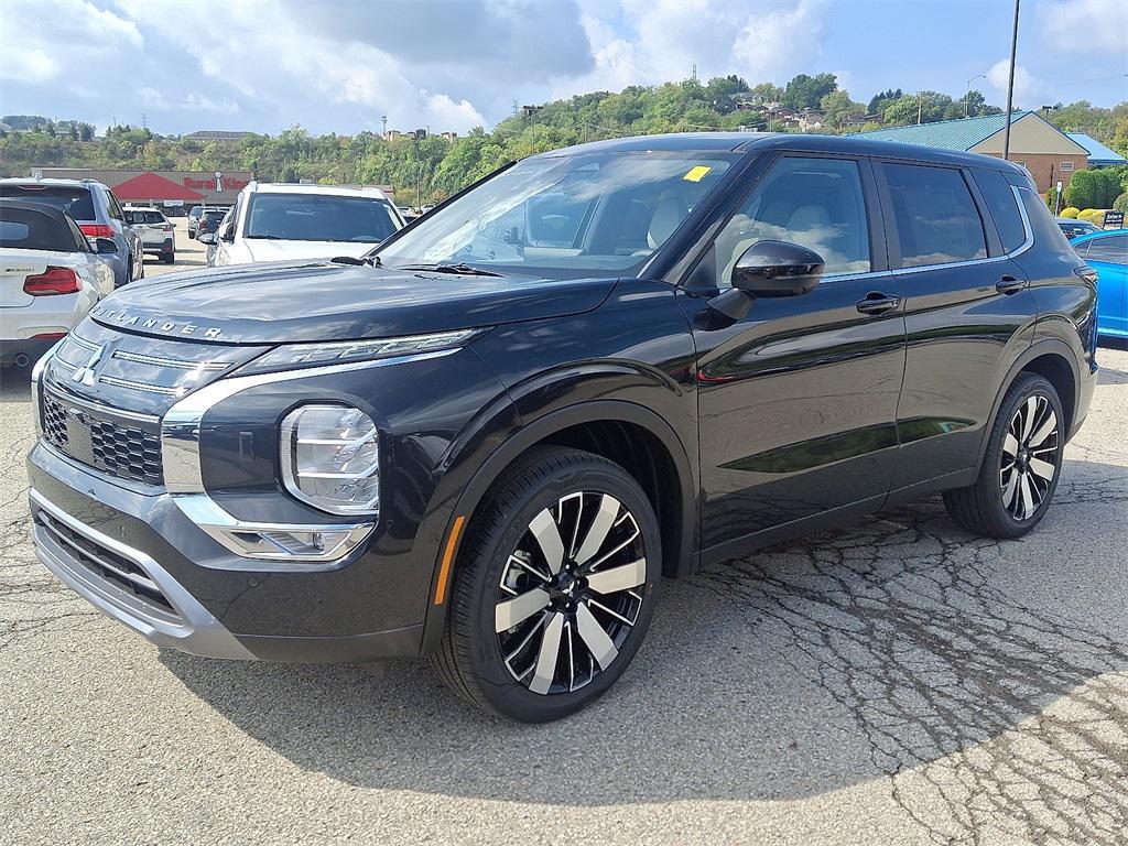 new 2025 Mitsubishi Outlander car, priced at $33,645