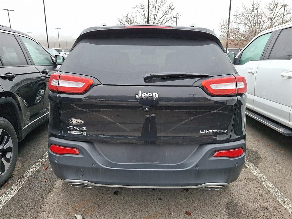 used 2015 Jeep Cherokee car, priced at $15,995