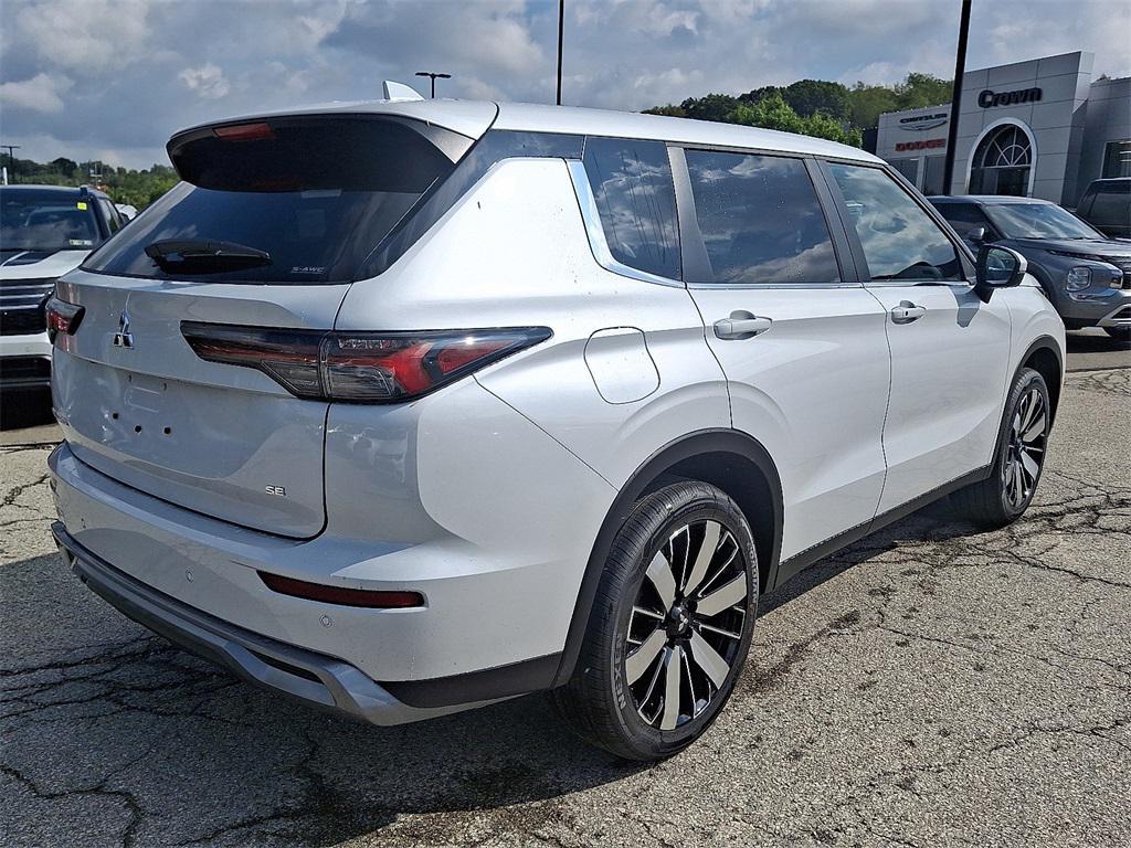new 2025 Mitsubishi Outlander car, priced at $33,900