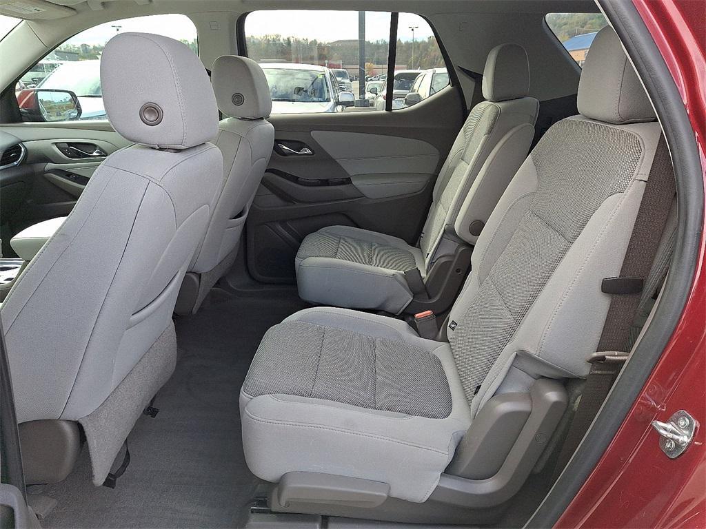 used 2020 Chevrolet Traverse car, priced at $22,900