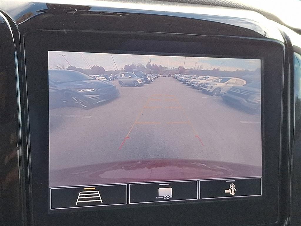 used 2020 Chevrolet Traverse car, priced at $22,900