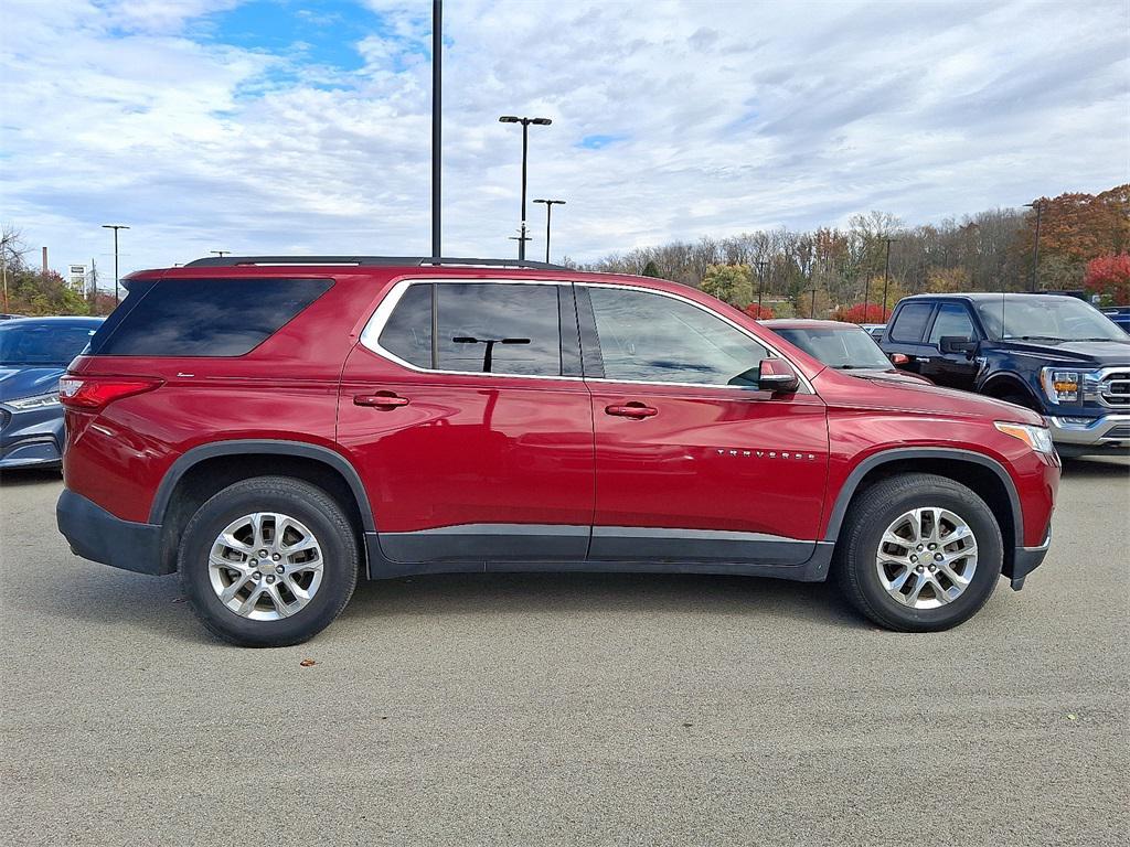 used 2020 Chevrolet Traverse car, priced at $22,900
