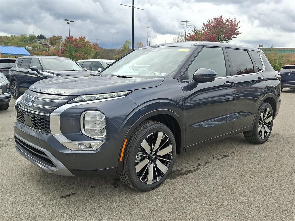 new 2025 Mitsubishi Outlander car, priced at $32,965