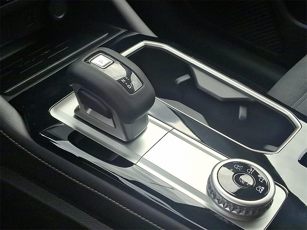 new 2025 Mitsubishi Outlander car, priced at $32,965