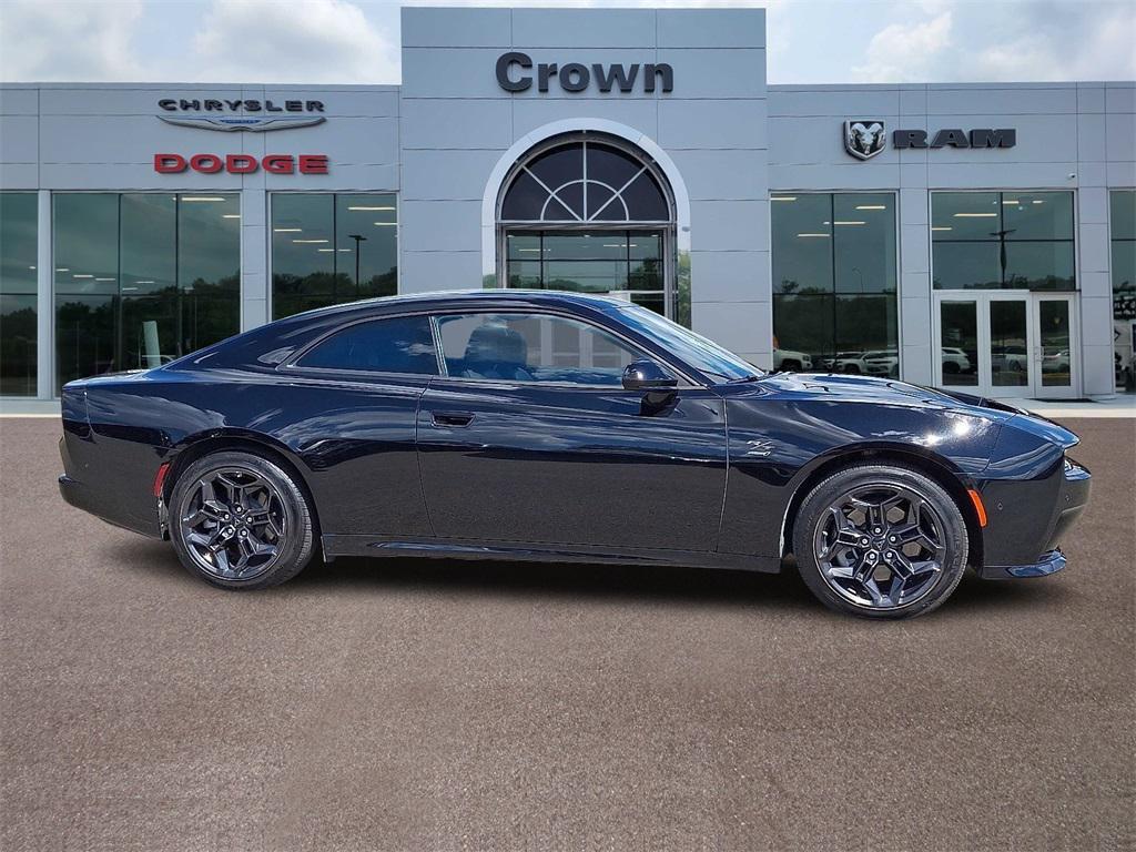 used 2025 Dodge Charger Daytona car, priced at $38,000