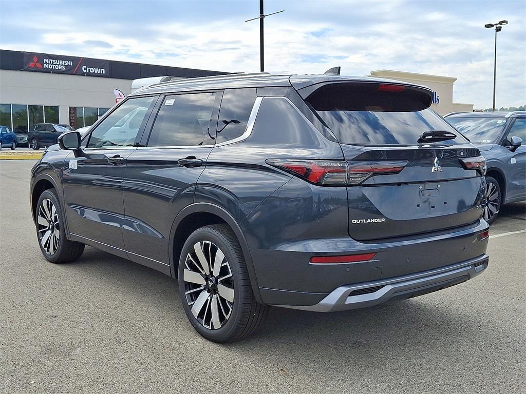 new 2025 Mitsubishi Outlander car, priced at $37,450