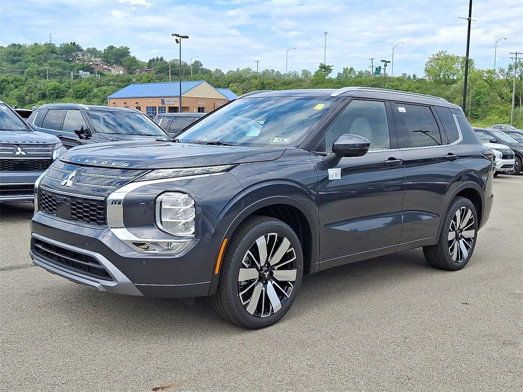 new 2025 Mitsubishi Outlander car, priced at $37,450