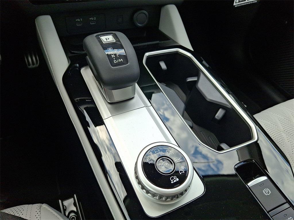 new 2025 Mitsubishi Outlander car, priced at $37,450