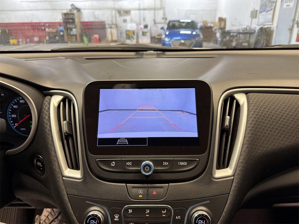 used 2024 Chevrolet Malibu car