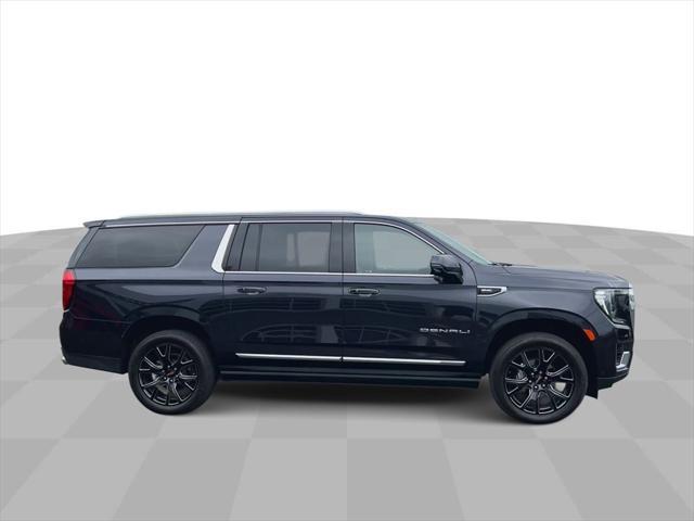 used 2023 GMC Yukon XL car, priced at $60,995