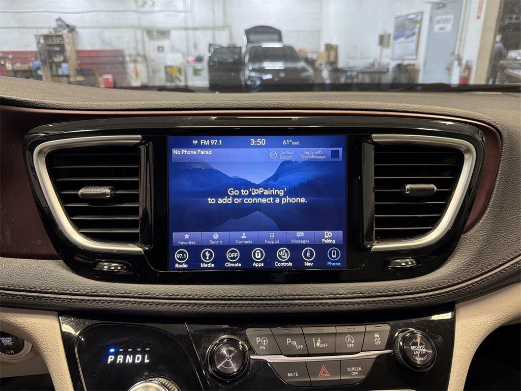 used 2018 Chrysler Pacifica car
