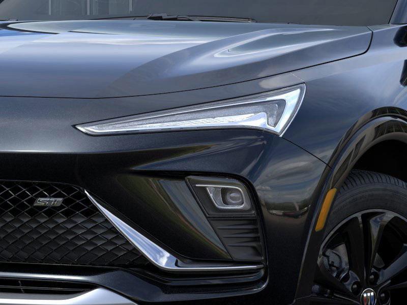 new 2025 Buick Envista car, priced at $29,320