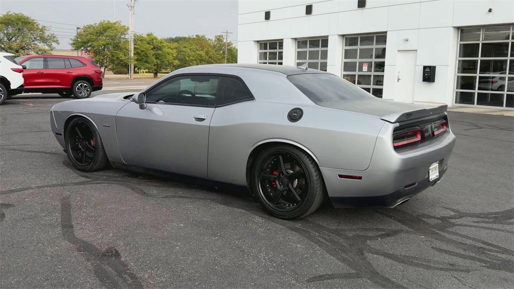 used 2018 Dodge Challenger car
