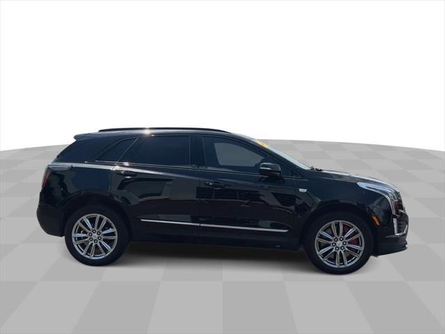 used 2023 Cadillac XT5 car, priced at $40,995