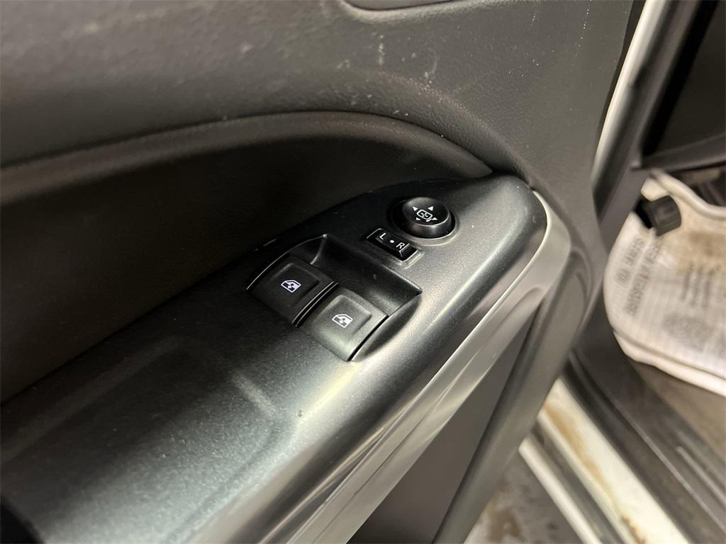 used 2022 Chevrolet Colorado car, priced at $15,995