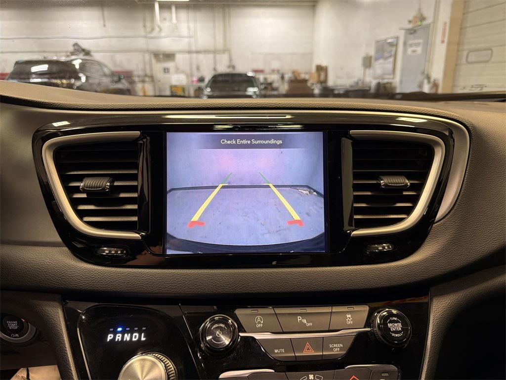 used 2020 Chrysler Pacifica car